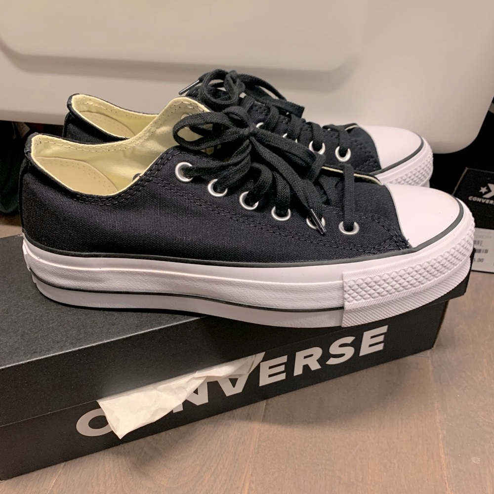 Black platform converse
